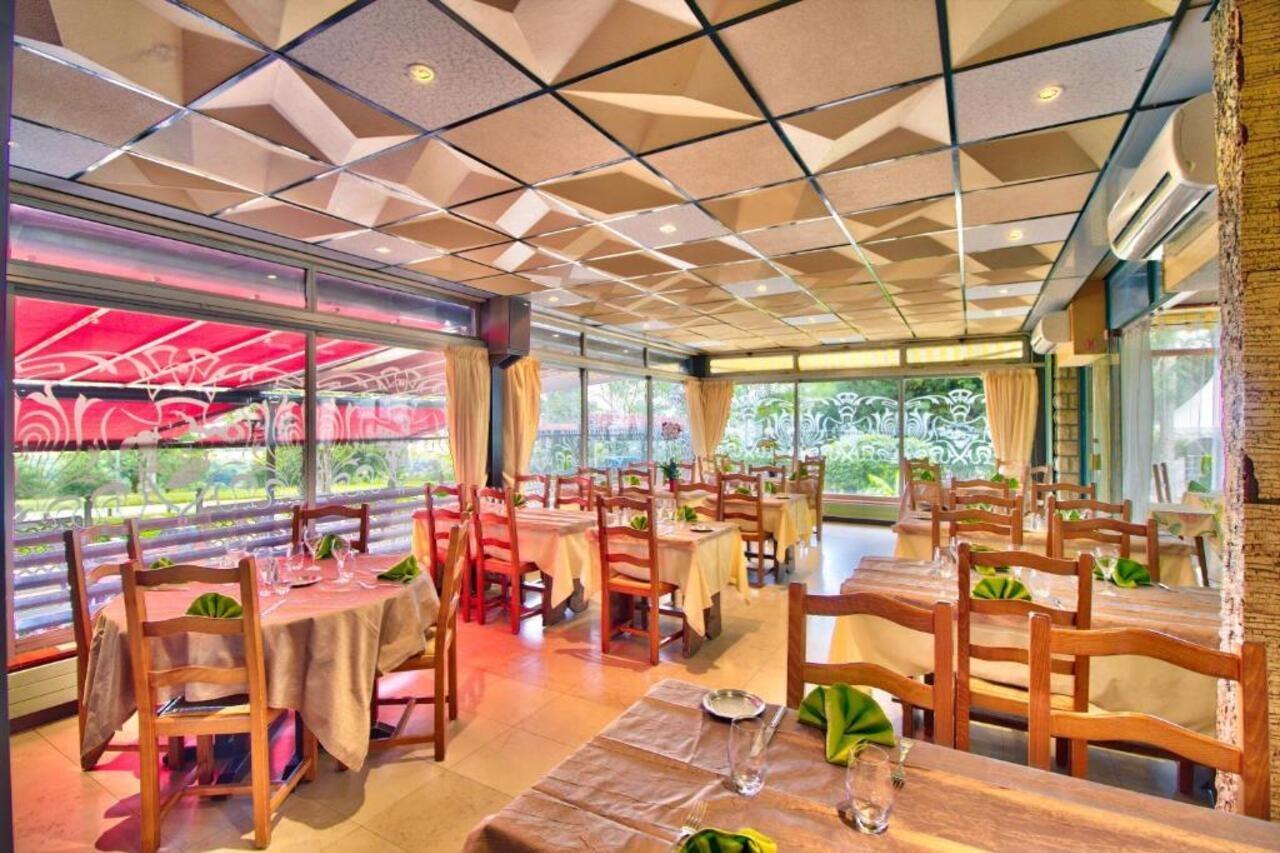 Logis Hotel Restaurant Le Chalet Du Mont Roland サンパン エクステリア 写真