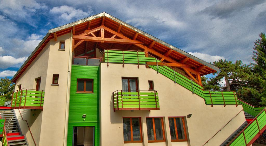 Logis Hotel Restaurant Le Chalet Du Mont Roland サンパン エクステリア 写真
